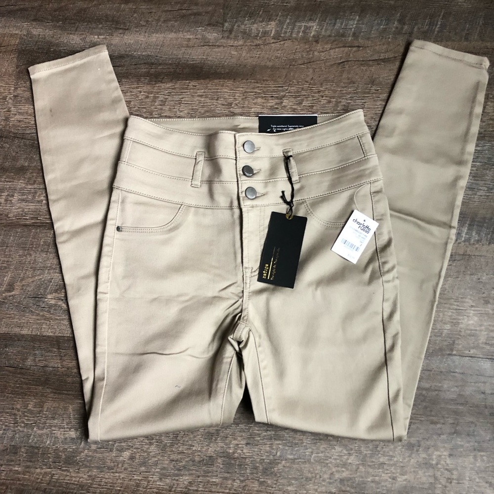NWT Refuge high waist skinny Sz2
